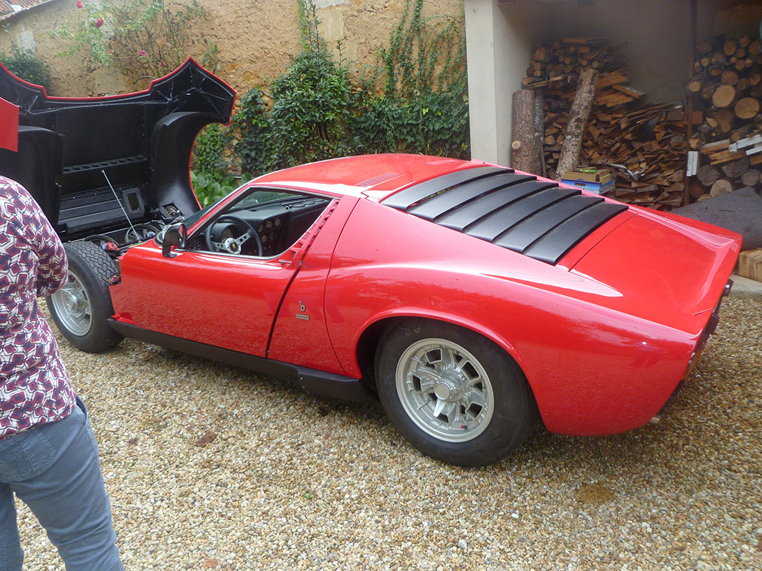 Restauration LAMBORGHINI MIURA 1967